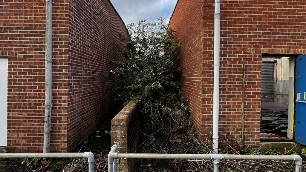 What Happens If You Ignore Party Wall Etiquette Bradford
